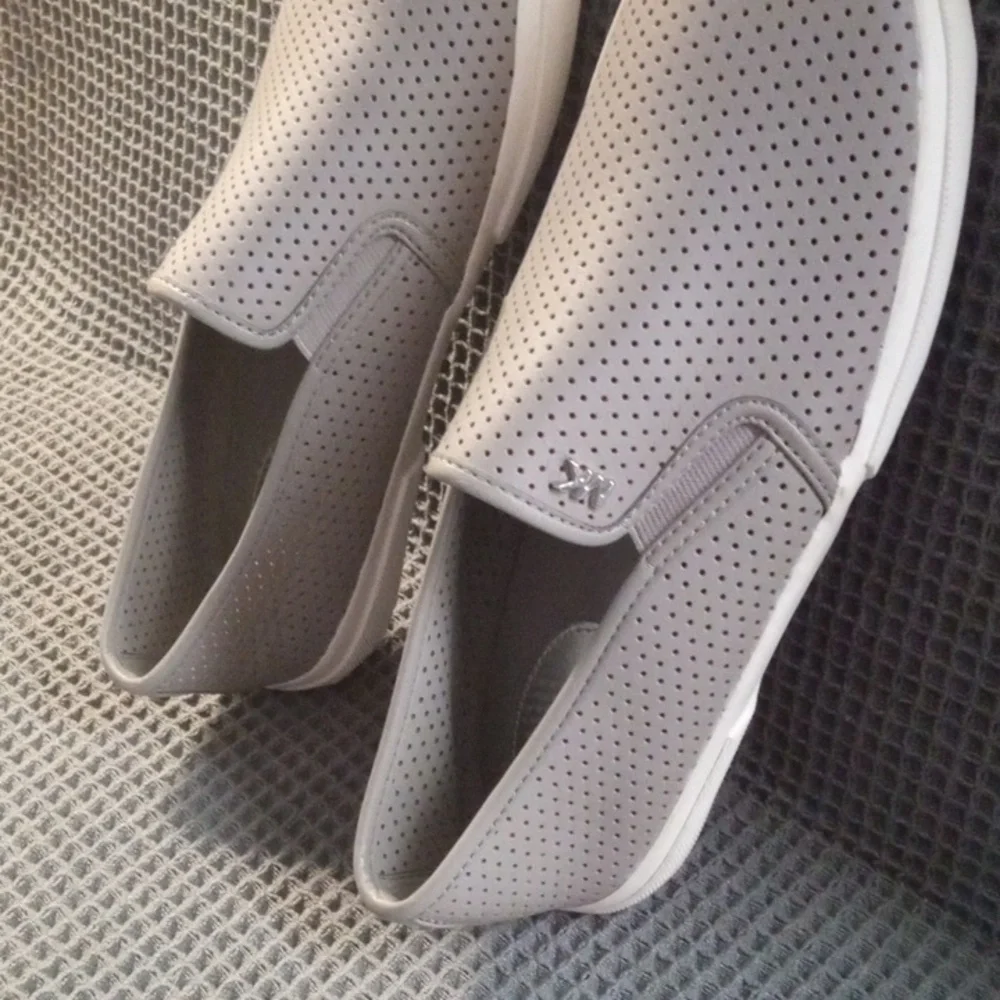 Women's Michael Kors Gray Perforated Leather Slip On Casual Sneaker Shoe - Picture 3 of 9
